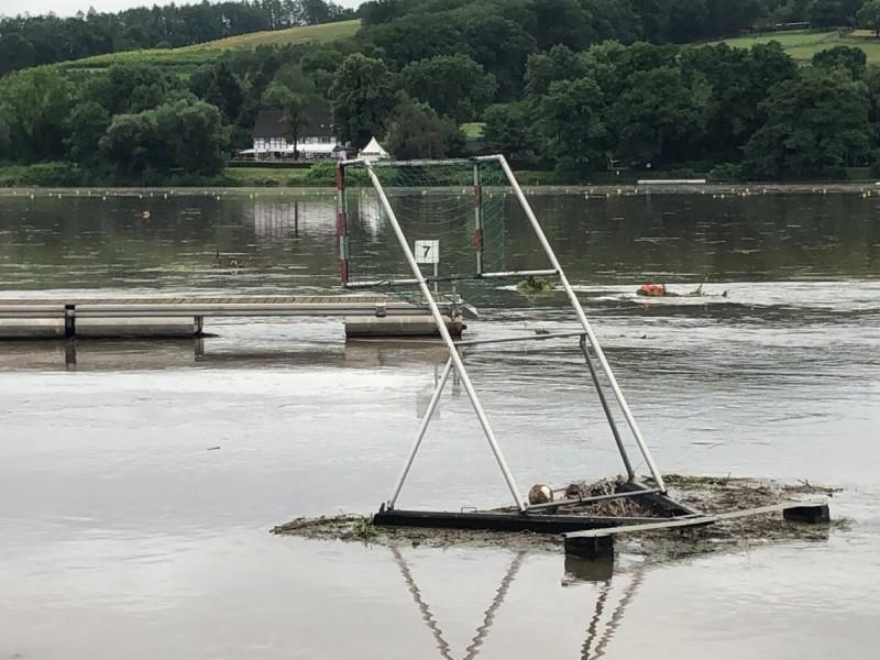 images/large/essen_floods21-2-4513.jpg.jpeg