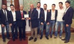 TRA CATANIA E SIRACUSA, LA SICILIA PREMIA I CAMPIONI D'ITALIA DI CANOA POLO E SOGNA I MONDIALI