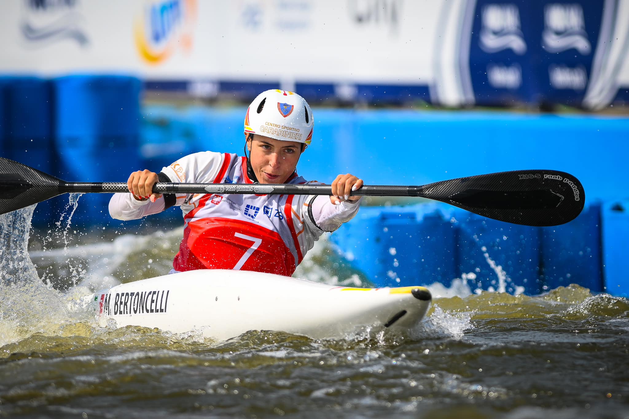 images/Bertoncelli_kayak_mondialiU23.jpeg