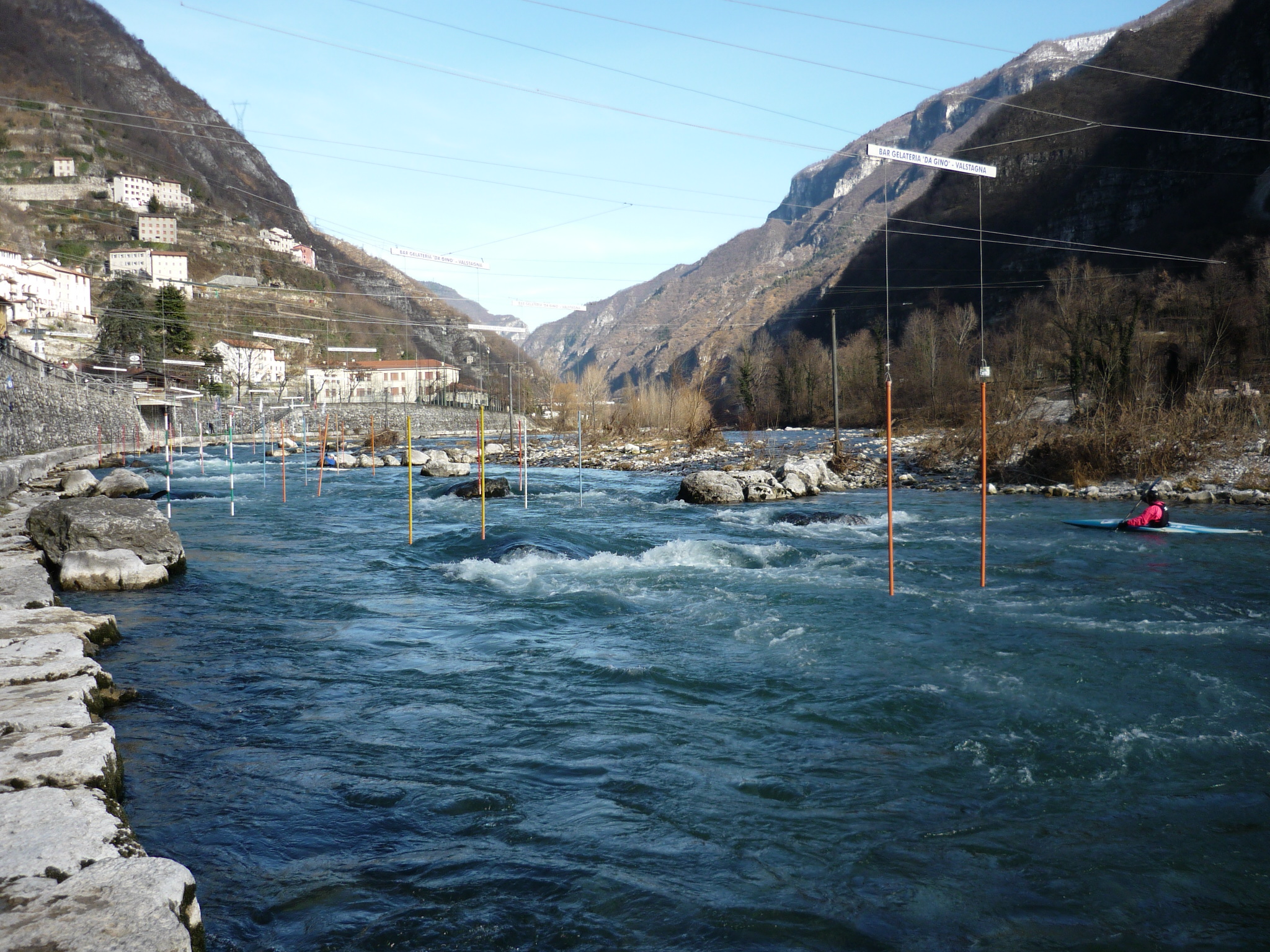 images/Percorso_di_canoa_slalom_sul_Brenta_a_Valstagna.jpg