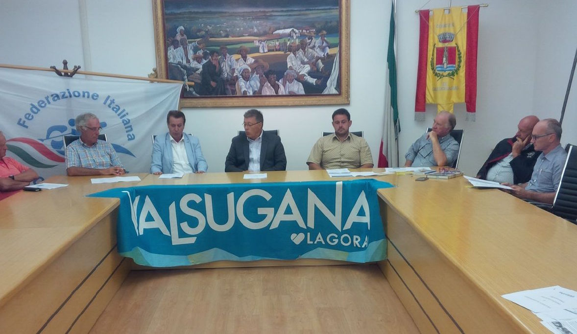images/foto_conf._stampa.jpg