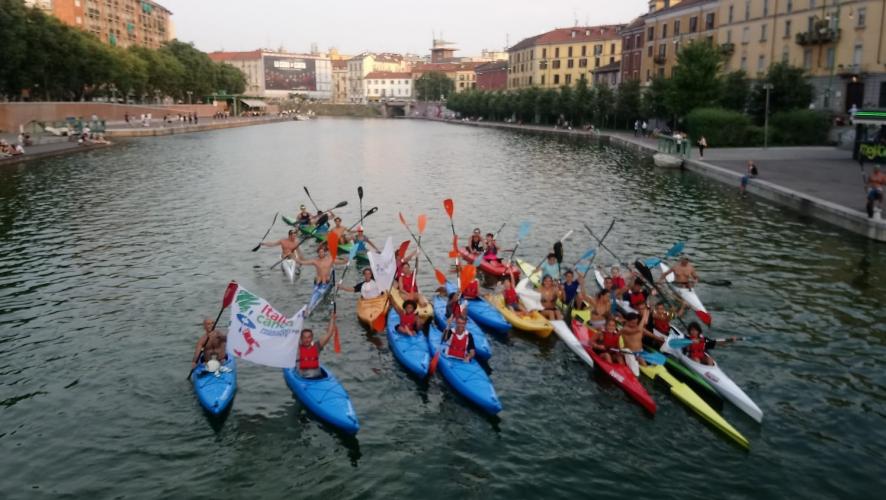 Pagaiando per l'ambiente sul Naviglio - Milano